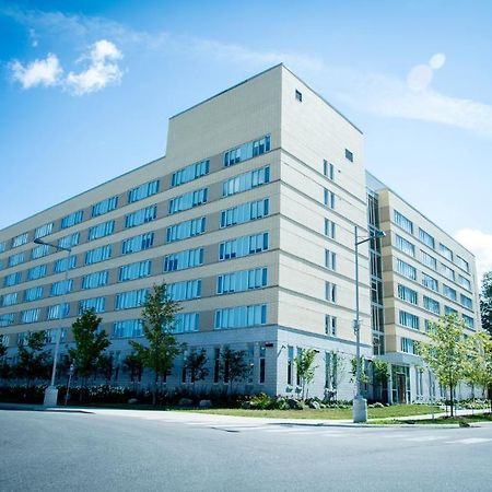 Lakehead University Residence And Conference Centre Orillia Esterno foto
